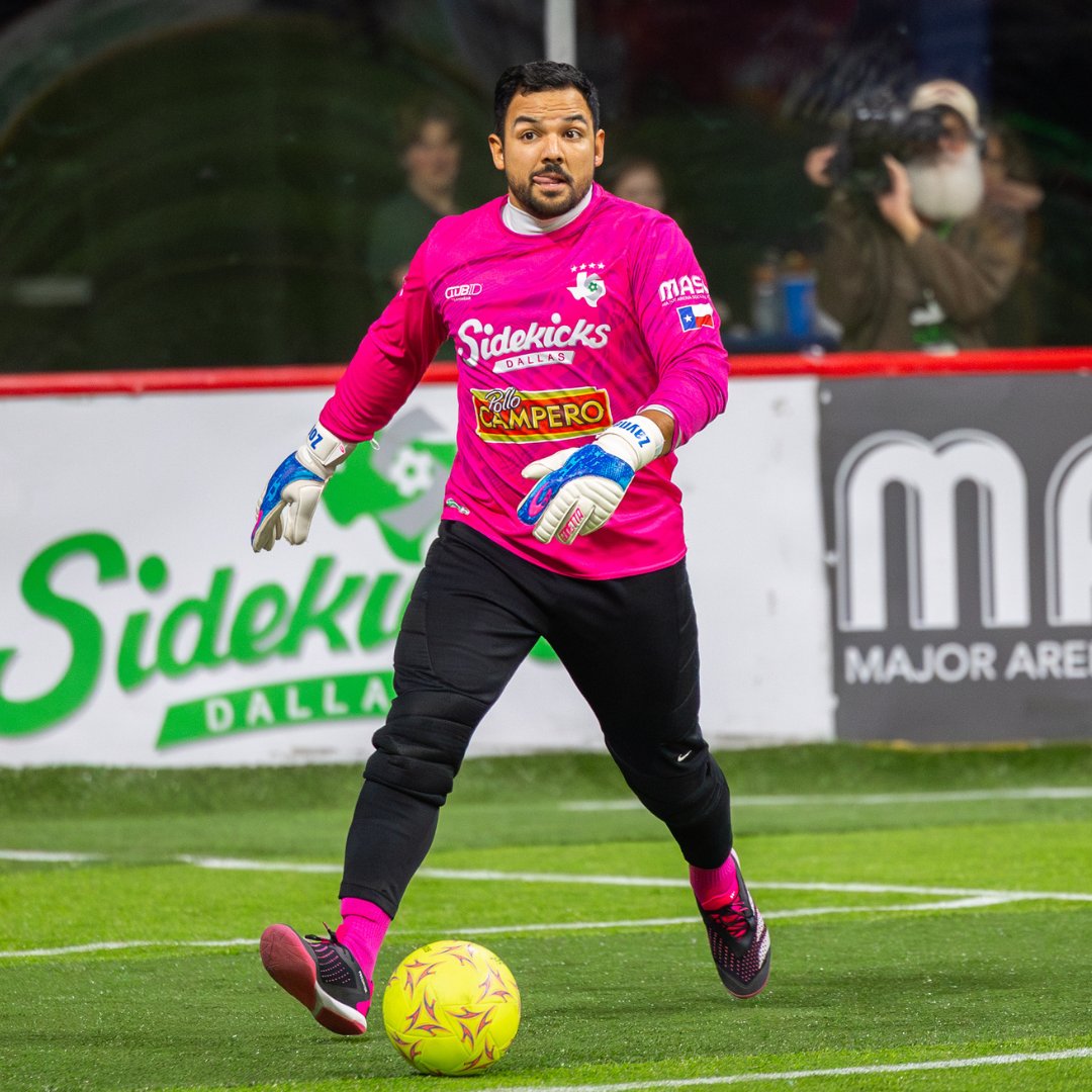 gosidekicks's tweet photo. Our favorite day to get goofy! Happy National Stick Your Tongue Out Day! 😜

#SidekicksRising | #NationalStickYourTongueOutDay 
@juan_gamboa01 | @CoachA_Rod11 https://t.co/kvOPipvb9V