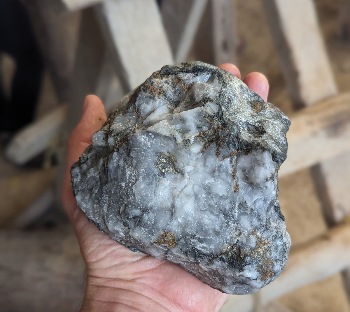 Eng_Cyrus's tweet photo. The wealth of our nation is under our feet. It's time to harness this potential with unwavering determination and strategic foresight, let's mean business for our minerals,every ounce counts.
@psmining_ke @mining_MESK @SKutiti https://t.co/FiyVIScaxI