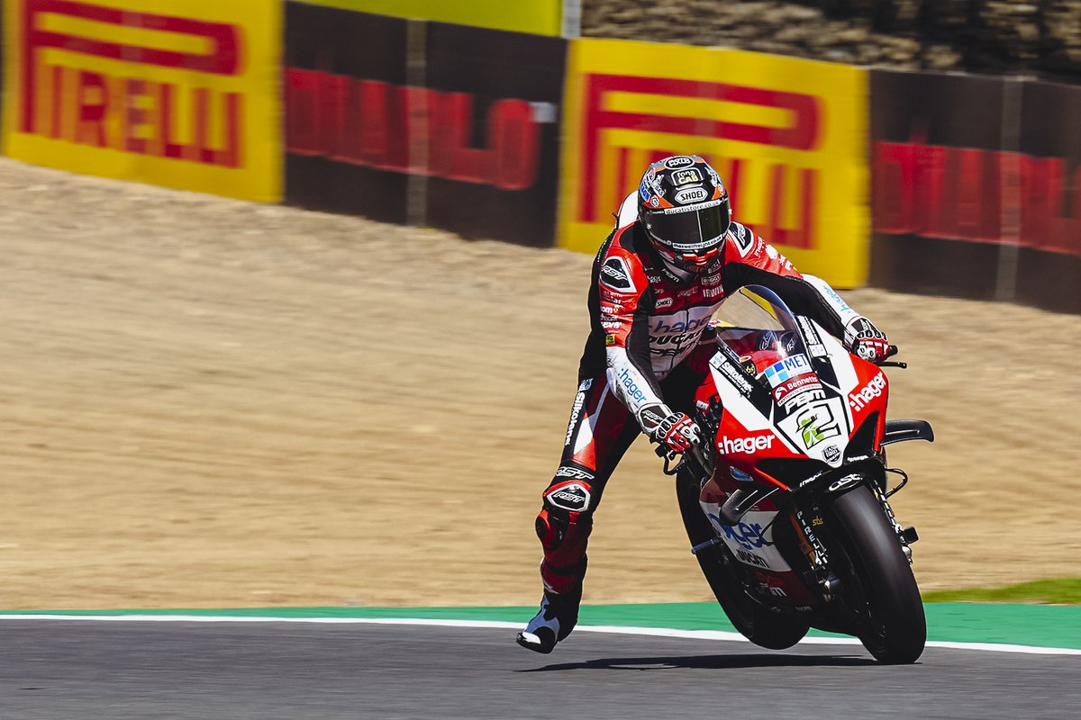 Bennetts British Superbike Championship (@officialbsb) on Twitter photo REPORT: <a href="/GIrwinRacing/">Glenn Irwin</a> fires to the top in Free Practice at <a href="/Brands_Hatch/">Brands Hatch</a>
A scintillating start to #BrandsBSB with 0.993s covering the top 17 riders with five manufacturers inside the top six
This is <a href="/bennetts_bike/">Bennetts</a> BSB and tomorrow is raceday 😍
📰 bit.ly/4bSZ2h5 REPORT: <a href="/GIrwinRacing/">Glenn Irwin</a> fires to the top in Free Practice at <a href="/Brands_Hatch/">Brands Hatch</a>
A scintillating start to #BrandsBSB with 0.993s covering the top 17 riders with five manufacturers inside the top six
This is <a href="/bennetts_bike/">Bennetts</a> BSB and tomorrow is raceday 😍
📰 bit.ly/4bSZ2h5