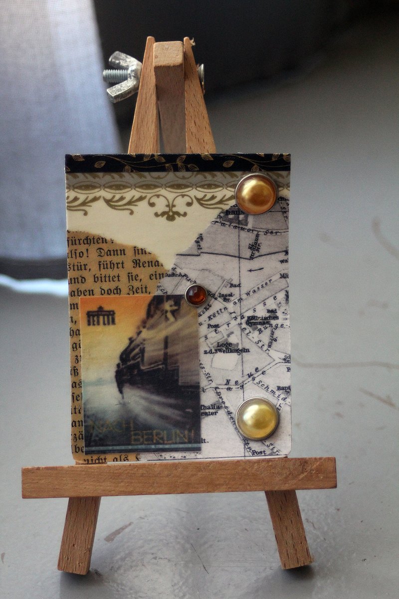 I_Love_Cats2014's tweet photo. Travel ATC's I made last year. Not for trade. This will be many of miniature art I will post.
#atccards #ATCard #atc #travel #travelart #artwork #art #miniatureart #vintagestyle #vintagetravel https://t.co/rhxHJbDUXr