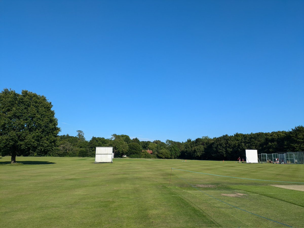Hutton CC 🏏 tweet media
