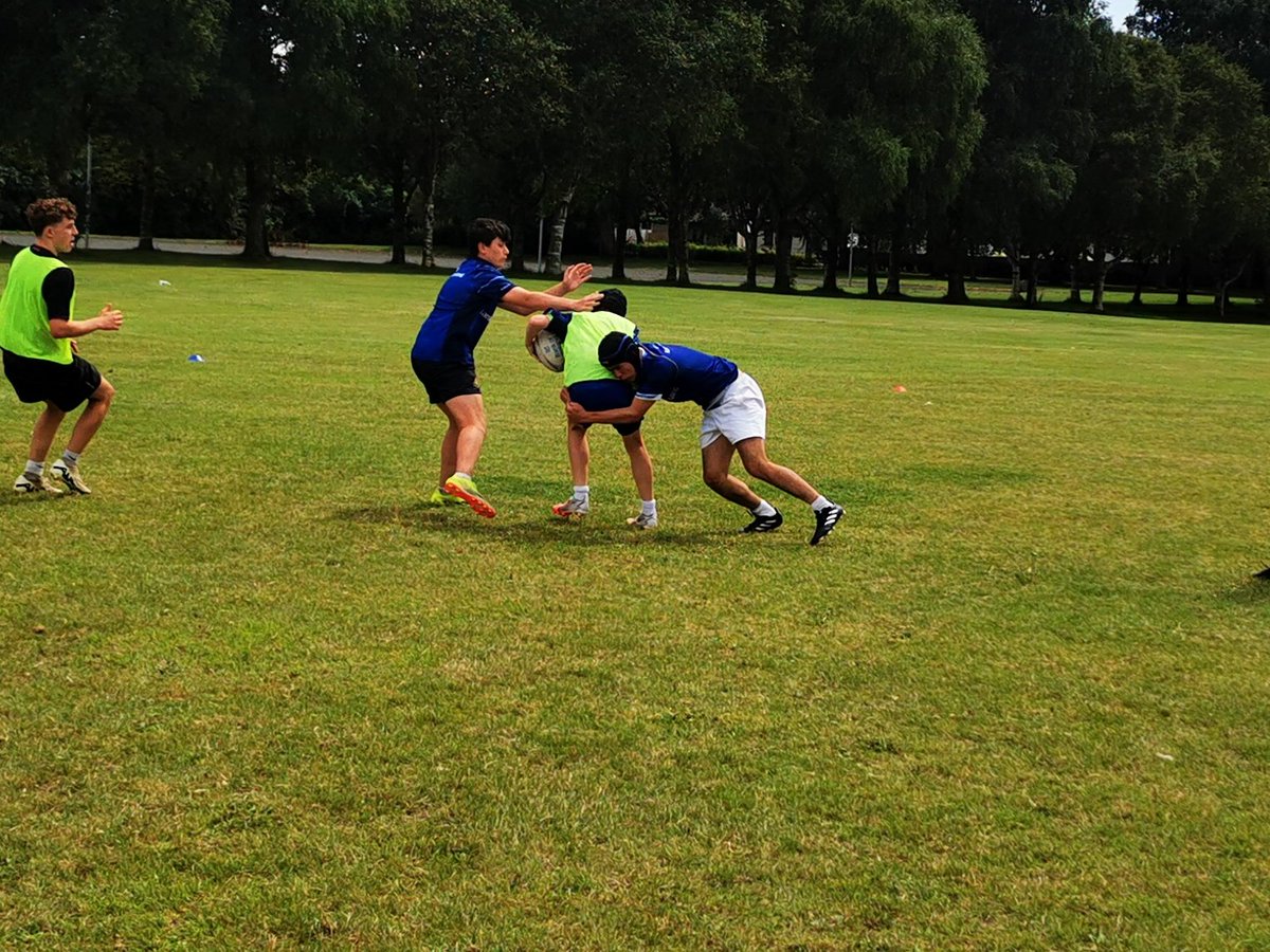 Week 1 of #LeinsterSOE comes to a close and it's mission accomplished.
Fantastic week of rugby, great improvement from all the players which was showcased this afternoon throughout all the games.
#FromTheGroundUp #NeverStopCompeting #LeinsterSOE #FutureStars