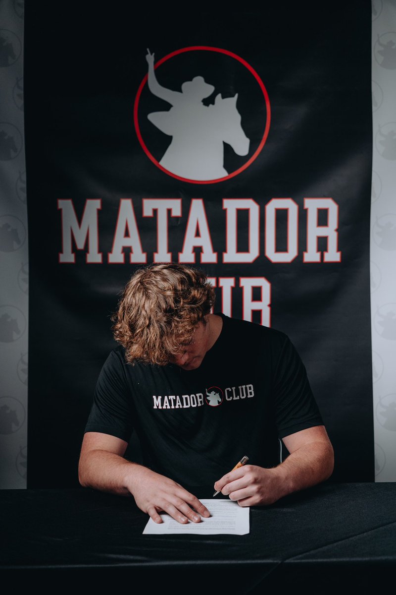 EllisDav1s's tweet photo. Just signed with the Matador Club! I would like to say thank you to our fellow Red Raiders for your incredible support. Your generosity has a significant impact! @MatadorClubOrg #WreckEm #NIL https://t.co/nR9VxG4qDW