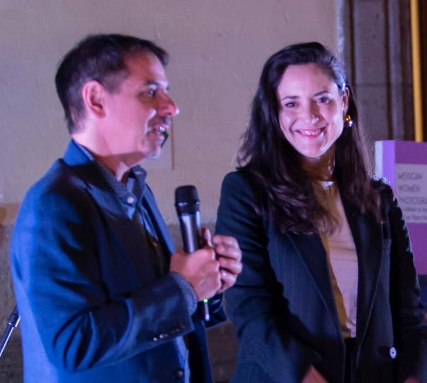 ccemx's tweet photo. Felicitamos a Claudia Curiel de Icaza (@ccurieldeicaza) por su nombramiento como próxima Secretaria de Cultura de México. Le deseamos una gestión relevante. 

Continuaremos colaborando en iniciativas y proyectos 🇲🇽🇪🇸 

@cultura_mx https://t.co/7yHGxv9X5R