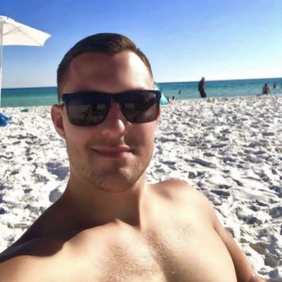 Streborstud's tweet photo. #NewProfilePic https://t.co/ZuQVrsXsgQ