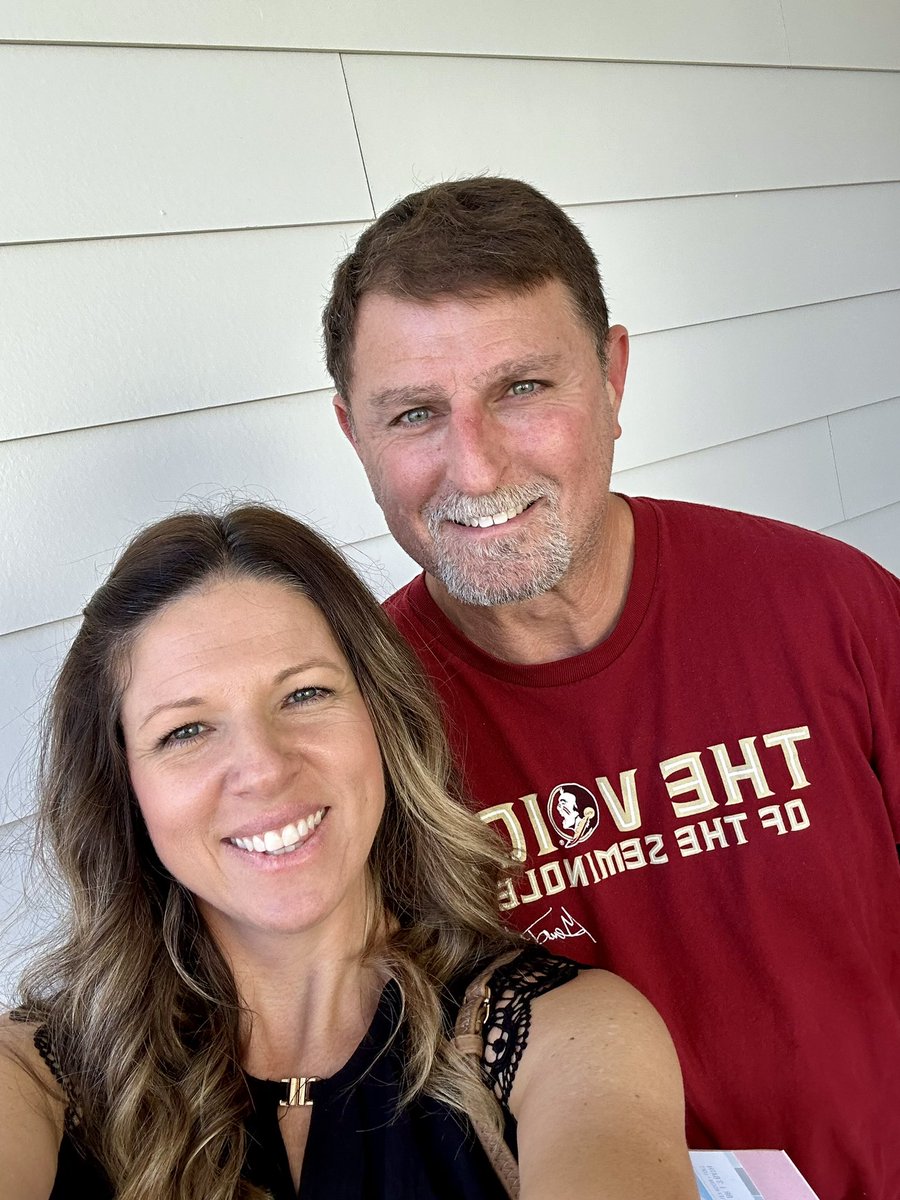 BAfromThe904's tweet photo. When I can’t be in two places at once, I have my better half, @Candice_904, step in. Noles supporting Noles with @JasonRoth74 #floridaRE https://t.co/TF3CWA1d3x