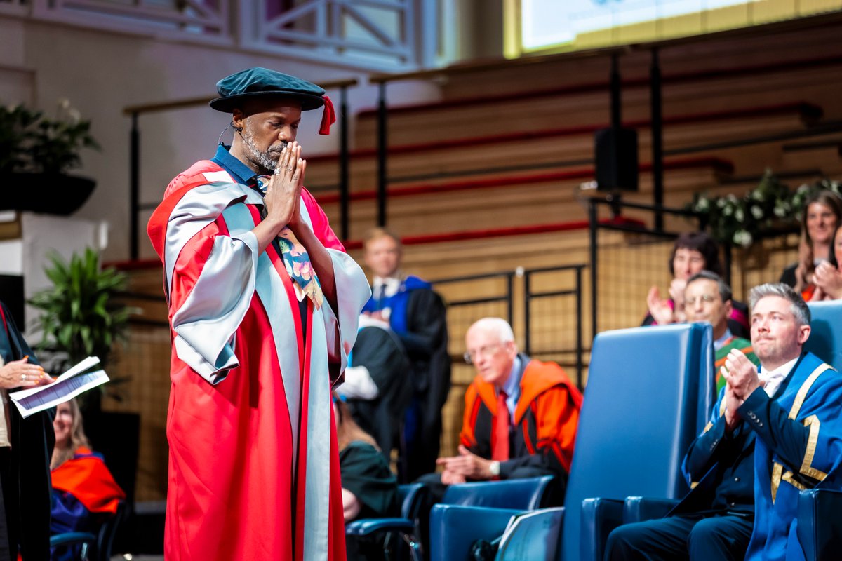 University of Leicester tweet media