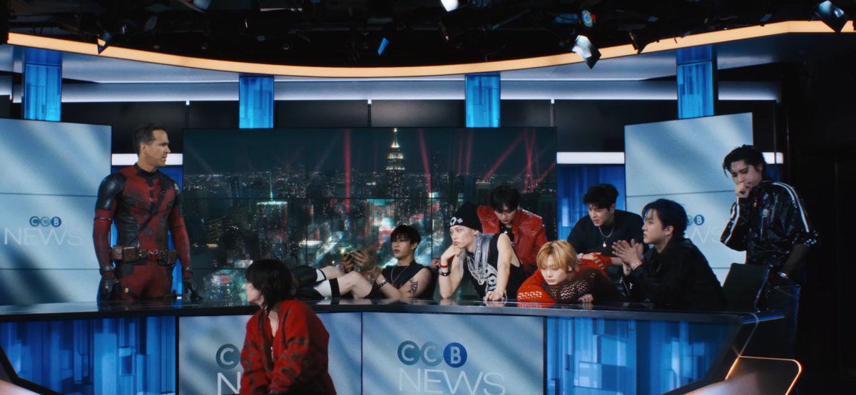 Hugh Jackman and Ryan Reynolds appear as Wolverine and Deadpool in Stray Kids’ music video for “Chk Chk Boom.”

Watch it here: youtu.be/0P0aQreFs8w?si…