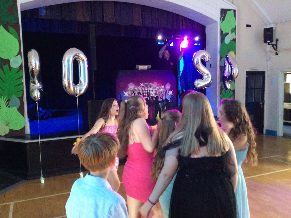 Year 6 Spire Junior School tweet media