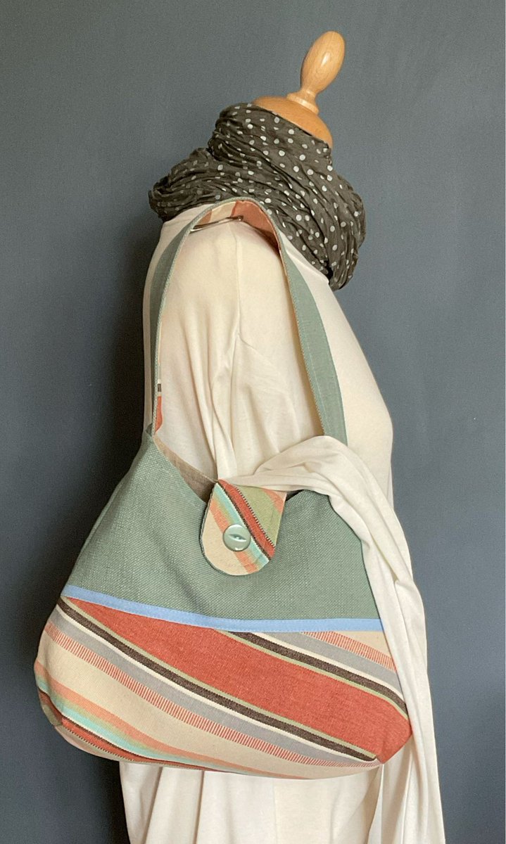 Grab a bit of style for 2024, go on

#inbizhour #TheCraftersUK #MHHSBD 

buff.ly/2F1nKi1