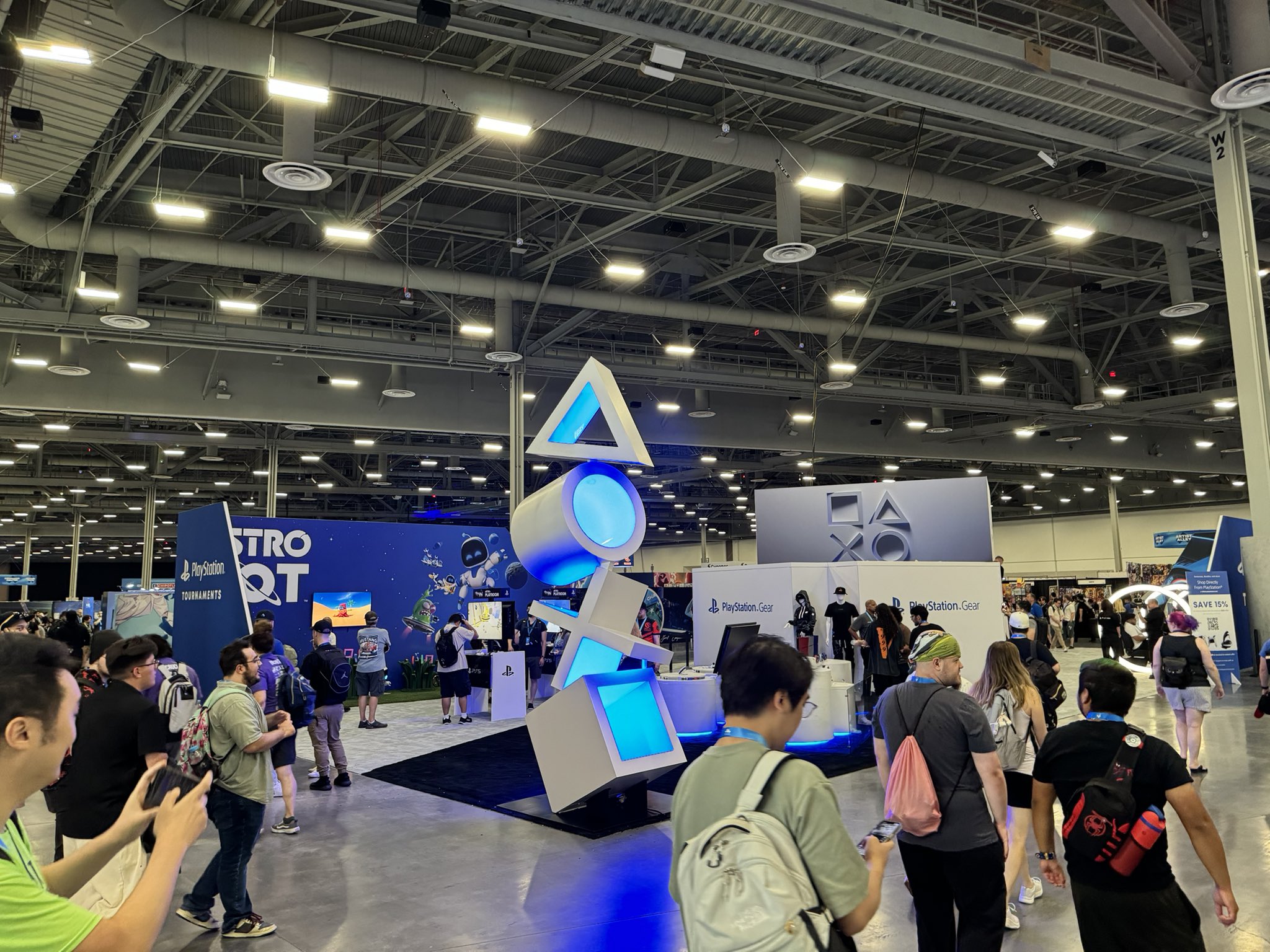 GS3d-r2asAA-zDJ