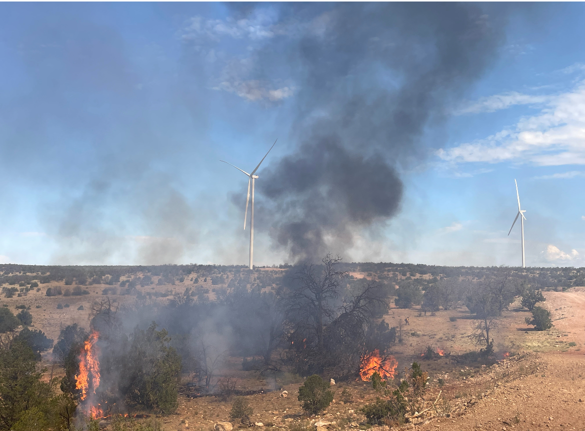 azstateforestry's tweet photo. RabbitFire: Crews starting firing operations as part of suppression & infrastructure protection along north flank of fire. Dozer putting in line along southwest & west sides. Firing ops will increase acreage. At this time, fire est. at 200 ac.
π₯Due to ops, smoke columns will be very visible to the public.
Fire is located within the Babbitt Windmill Farm, 26 mi. east of Grand Canyon Junction. There is no threat to that infrastructure at this time.
#AZFire #AZForestry @KaibabNF #CoconinoCounty