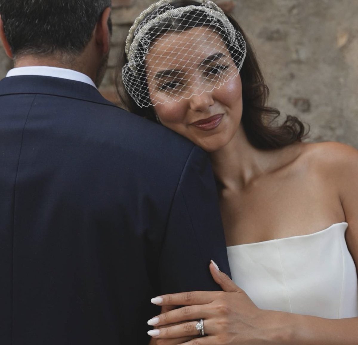 مرام تزوجت🥺♥️💍 احسها طالعه من روايه