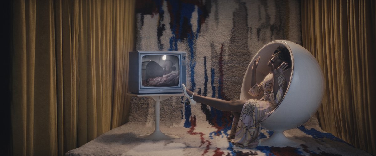 AppleTV's tweet photo. So much more than a woman in the window.

Moses Ingram stars in #LadyInTheLake, now streaming. https://t.co/ZVfLE61yFB