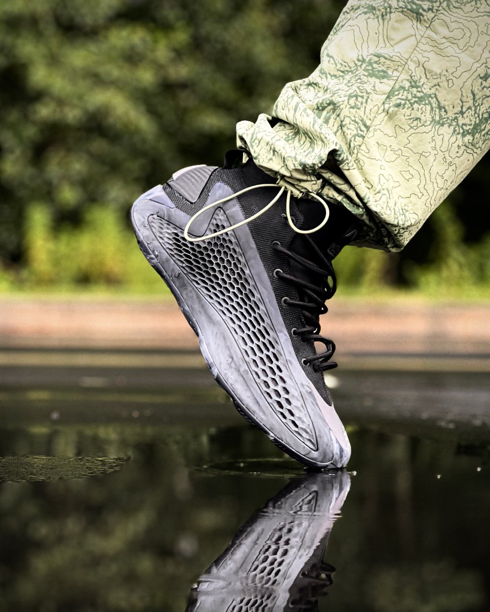 n8frost's tweet image. Very special thanks again to the @footlocker team. @adidasHoops AE 1 Mid “Ascent” drops tomorrow to jumpstart the SOTY agenda again. Believe That!
#Adidas #AdidasBasketball #yoursneakersaredope #photooftheday #photography #ShotOniPhone #BelieveThat