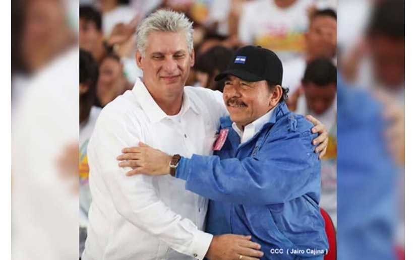 "Nuestras más sinceras felicitaciones a Daniel y Rosario en el 45 aniversario de la #RevoluciónSandinista, hecho que marcó un nuevo momento histórico para América Latina y el Caribe" destaca el mensaje del Presidente Díaz-Canel a líderes nicaragüenses #Cuba
