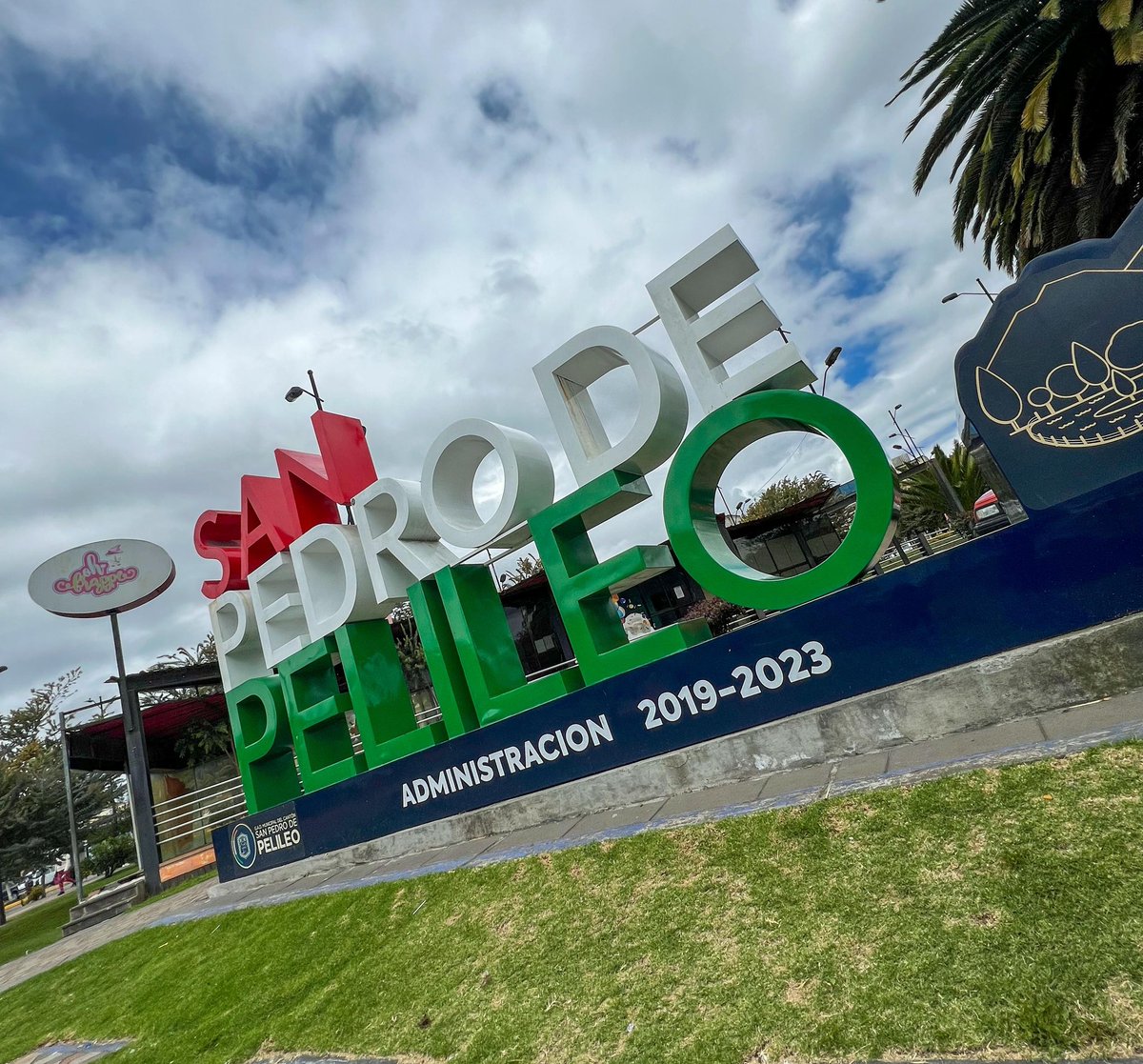 EscobarSanlucas's tweet photo. Hoy visite Pelileo, donde fuimos partícipes de nuestro servicio #Activate comprobando la energía, alegría e interés de todos hacia la vida sana.
#ElNuevoEcuadorResuelve https://t.co/7Gi5ShDWTx