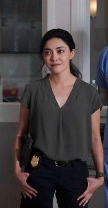 shannon_hausen's tweet photo. We need a #ThousandMore episodes so that we can see more of our favorite mighty mouse and special agent #SaveNCISHawaii https://t.co/KLSOoCoLbg