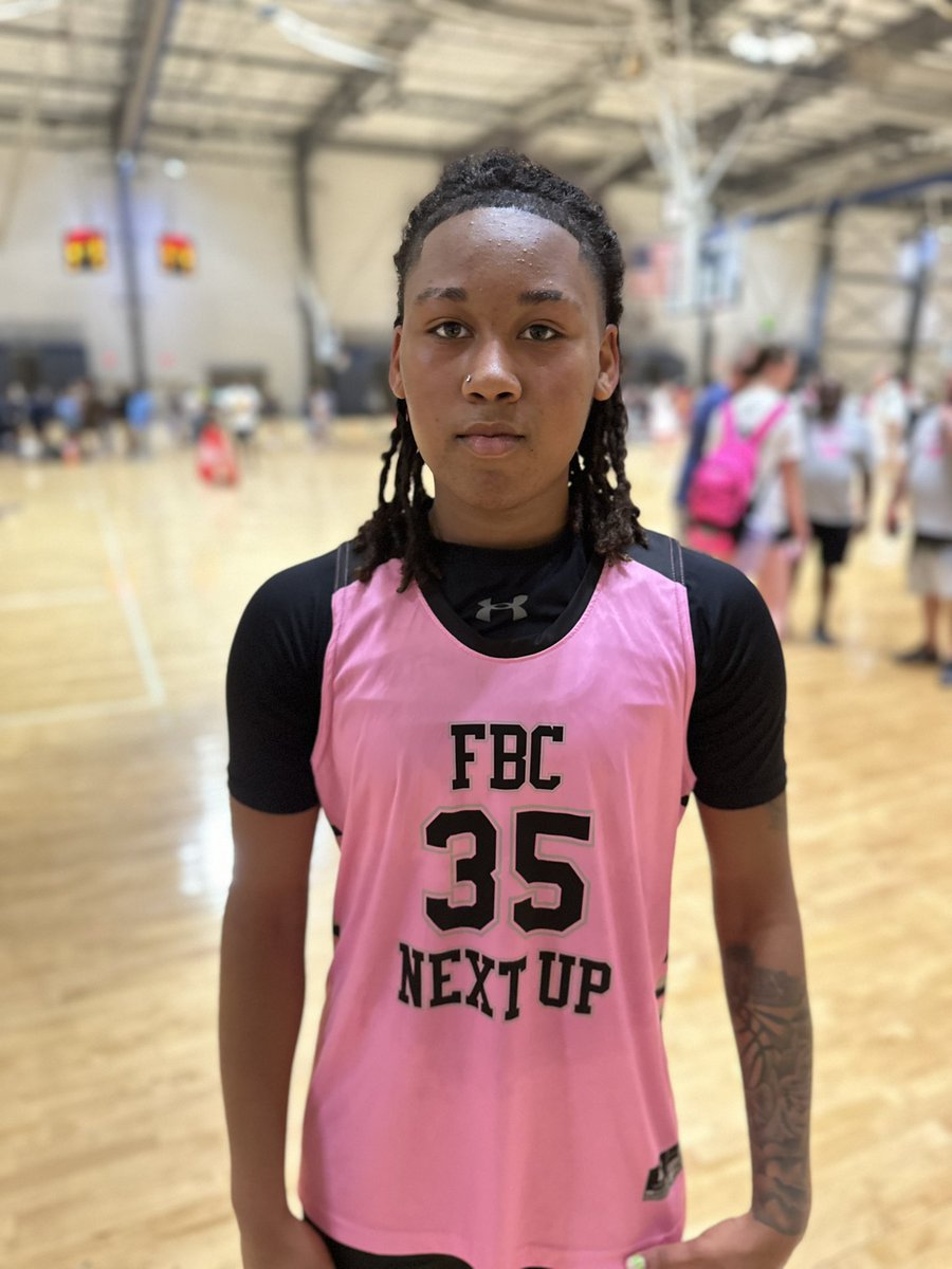 F
<a href="/FBCNextUp/">FBC NextUp S40</a> 66
<a href="/NautilusExpress/">Nautilus Express Girls Basketball</a> 58

<a href="/caroline_beavin/">Caroline Beavin</a> 21p (6 threes) 1r 4a
<a href="/parrisparham_/">parris parham</a> 17p (3 threes) 6r 3a 2s 6b

<a href="/riley_price10/">Riley Price</a> 25p 8r 1a 2b

#WarGames285 <a href="/InsiderExposure/">InsiderExposure</a>