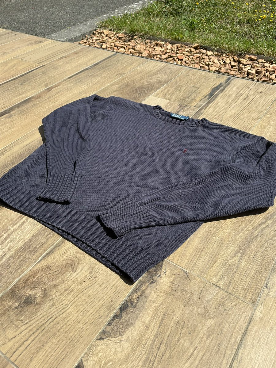 dressingvinted's tweet photo. Arrivée du jour pull Ralph Lauren, 100 % coton bleu marine
Mon Vinted https://t.co/nlXt4VgCZU… https://t.co/AKq1GcT9wx