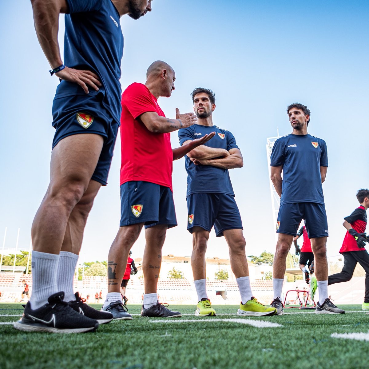 👇 MIS 𝗙𝗥𝗜𝗗𝗔𝗬𝗦 FAVORITOS EMPIEZAN ASÍ 

☁️ #ToquemElCel

(📸: <a href="/MFerretvisuals/">Marc Ferret</a>)