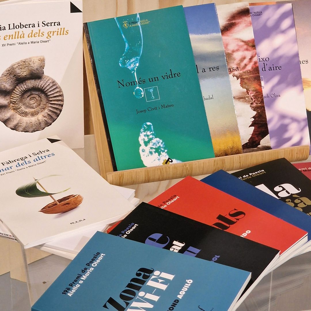 🖋Premis Literaris Alella 2024

“Alella a Guida Alzina” XXIII edició
“Alella a Maria Oleart” XXVII edició

🕰Els treballs es poden presentar fins al 4 d’agost de 2024

Podeu consultar les bases del concurs a l’enllaç: alella.cat/22274

#EspaisdePoesia