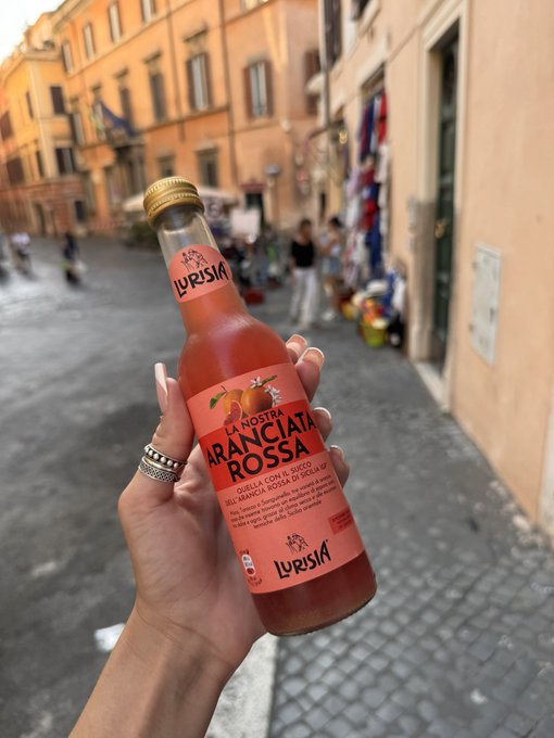 Exploring Rome https://t.co/M0PMes9FjZ