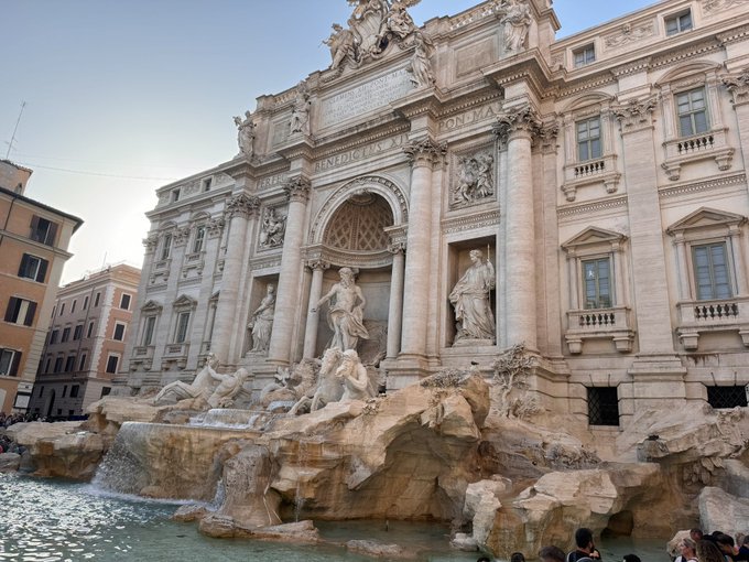 Exploring Rome https://t.co/M0PMes9FjZ