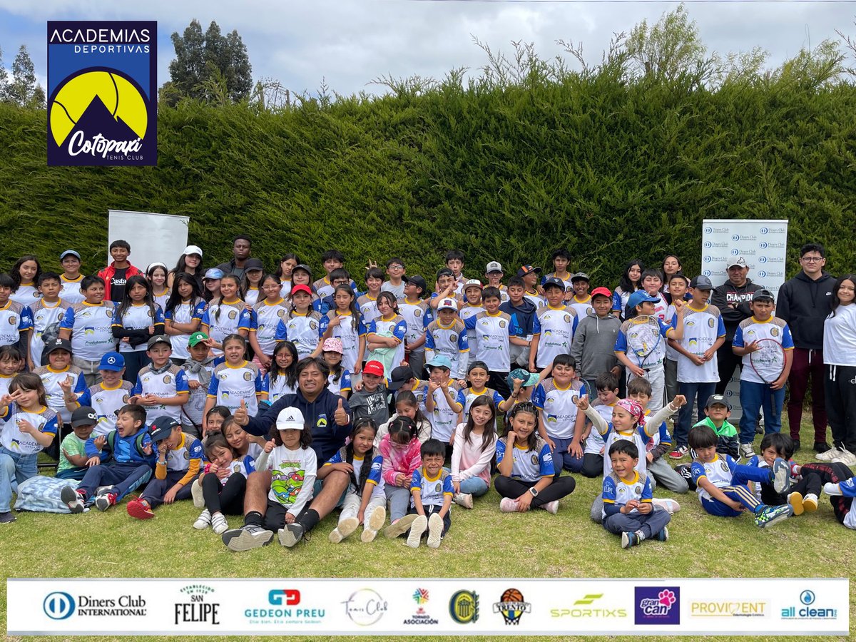 PabloTomaselli7's tweet photo. Foto📸 oficial de l Módulo I de Curso Vacacional “Diversión Total 2️⃣4️⃣”
inscripciones✏️ abiertas par el módulo II
.
#formamospersonas #deporte #latacunga💛💙 #vacacional #niñosfelices
@Rosario_Ambato @TrentoAcademias @academias_ctc https://t.co/KARIXR1sV1