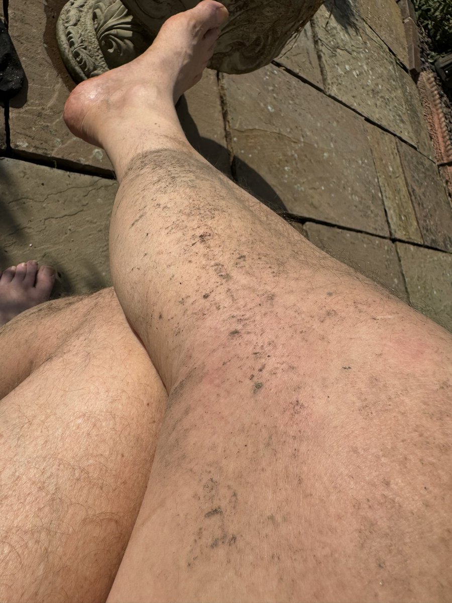 It’s that time on a Friday evening…yes it’s that guess what I’ve been doing today competition! #coveredinshite #ffs #jetwashchat 🤪