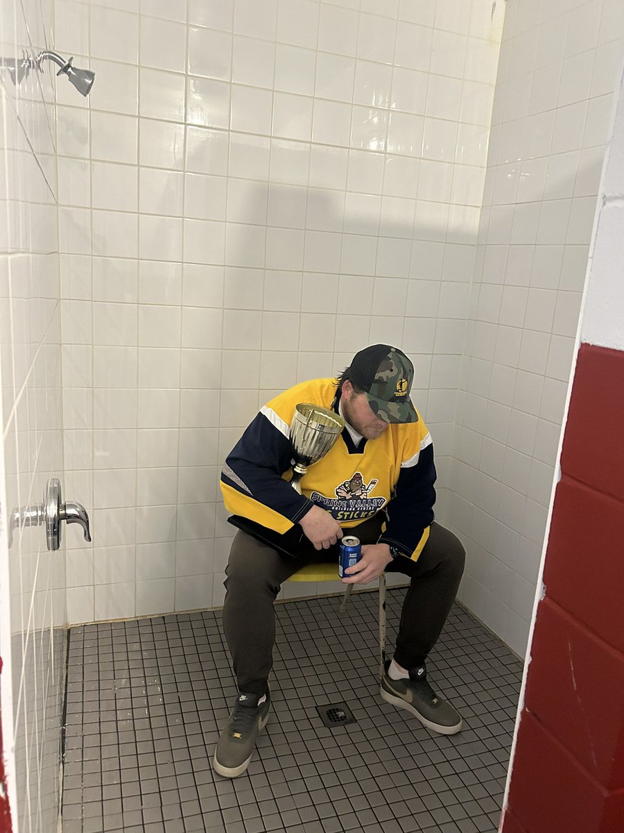 ryancallaghan2's tweet photo. @NJDevils Maybe he can play with the big sticks next year https://t.co/aXw2rpyVOH