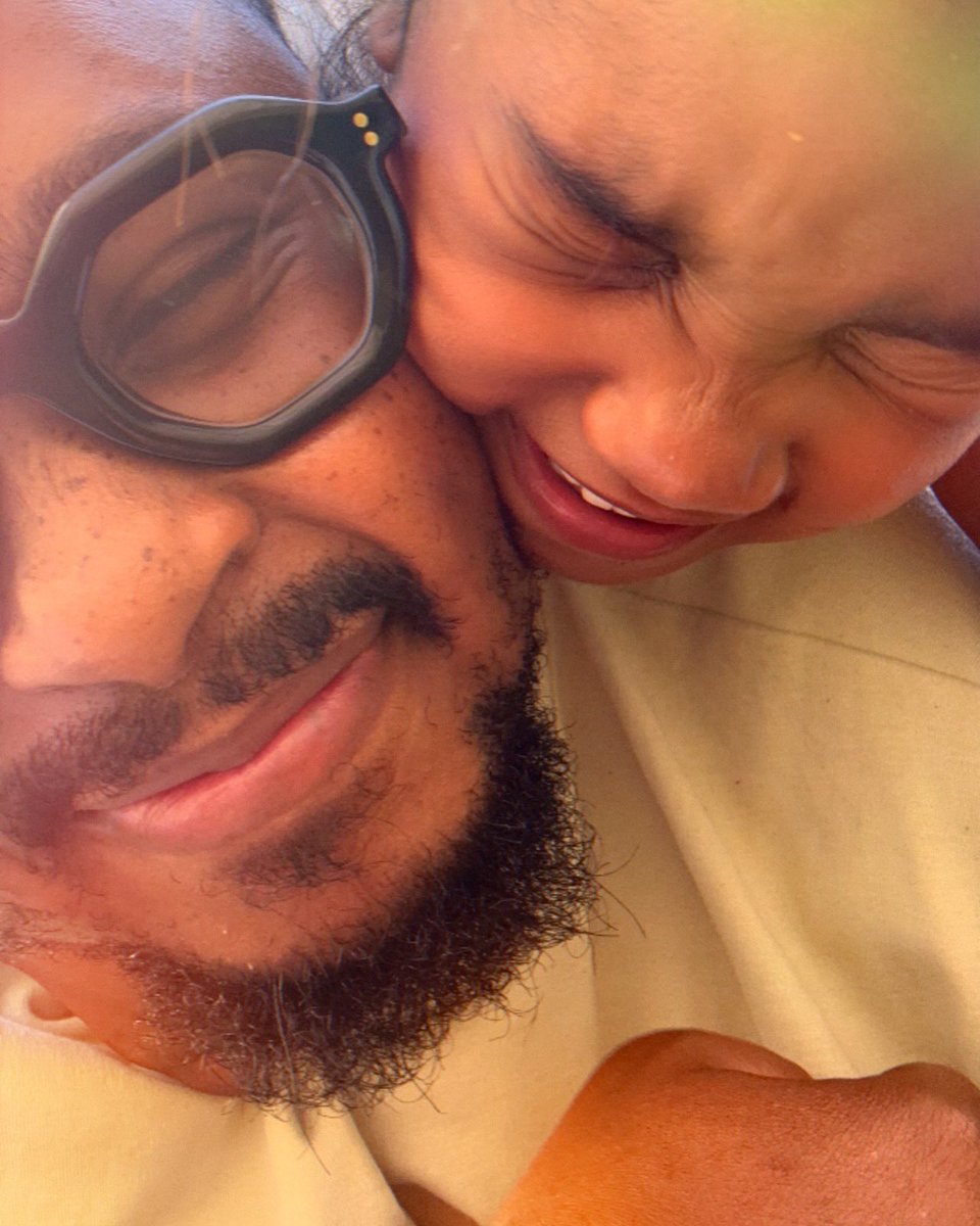 TytanTheOne's tweet photo. P O L A R O I D S ๐ค
Enjoying the sun with my princess ๐ธ๐ฝ
#skhokho #progressisamust #nandi #polaroid #iphone15 #zimbabwe #oxfordshire https://t.co/x8HzKDCAQ0