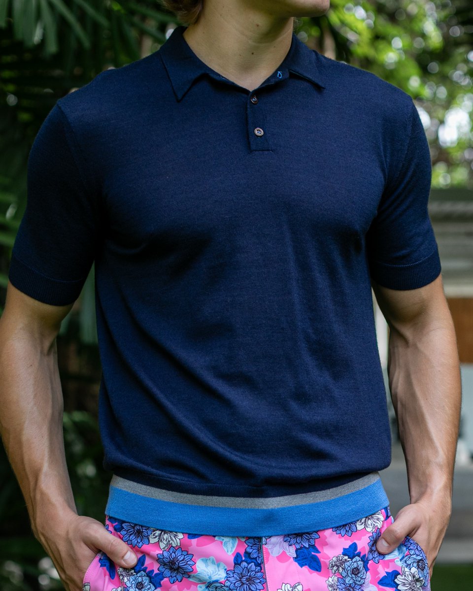 lordsofharlech's tweet image. Pure Luxury with the Pilgrim Polo ✨

Crafted from 70% ultrafine merino, 20% silk, and 10% cashmere, the Pilgrim polo defines elegance and comfort.
Experience the ultimate in menswear luxury. 🌟 #LordsofHarlech #PilgrimPolo #LuxuryMenswear #SummerElegance