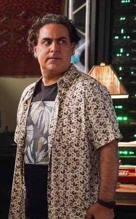shannon_hausen's tweet photo. There stories weren't over we need a #ThousandMore episodes there's still so many more stories to be told our show deserves a long and fair run just not just tossed aside but CBS disrespected them and canceled our show with no warning  at all #SaveNCISHawaii https://t.co/AKe2xtveTK