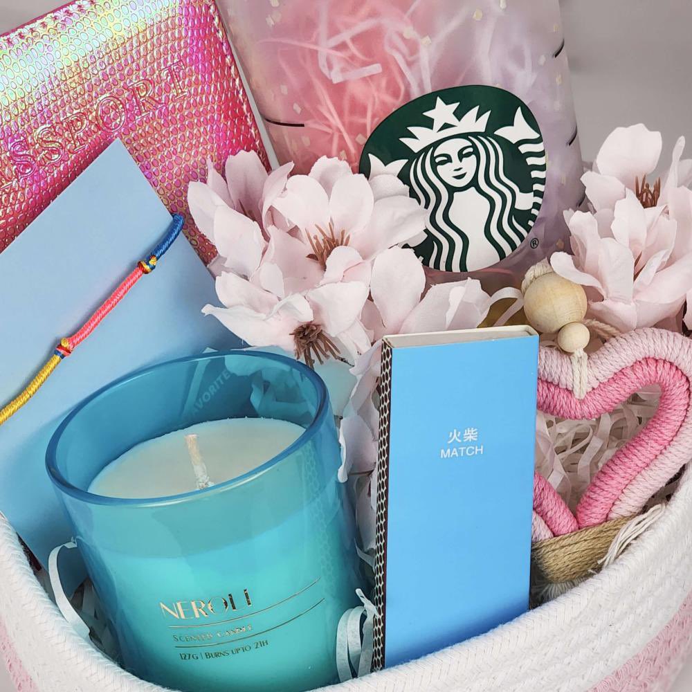 OctGifts's tweet photo. الحب يترجم إلى أفعال ، ولا شيء يقول #أحبك أكثر من هدية مختارة بعناية 💖✨ https://t.co/A7TrUkHL22