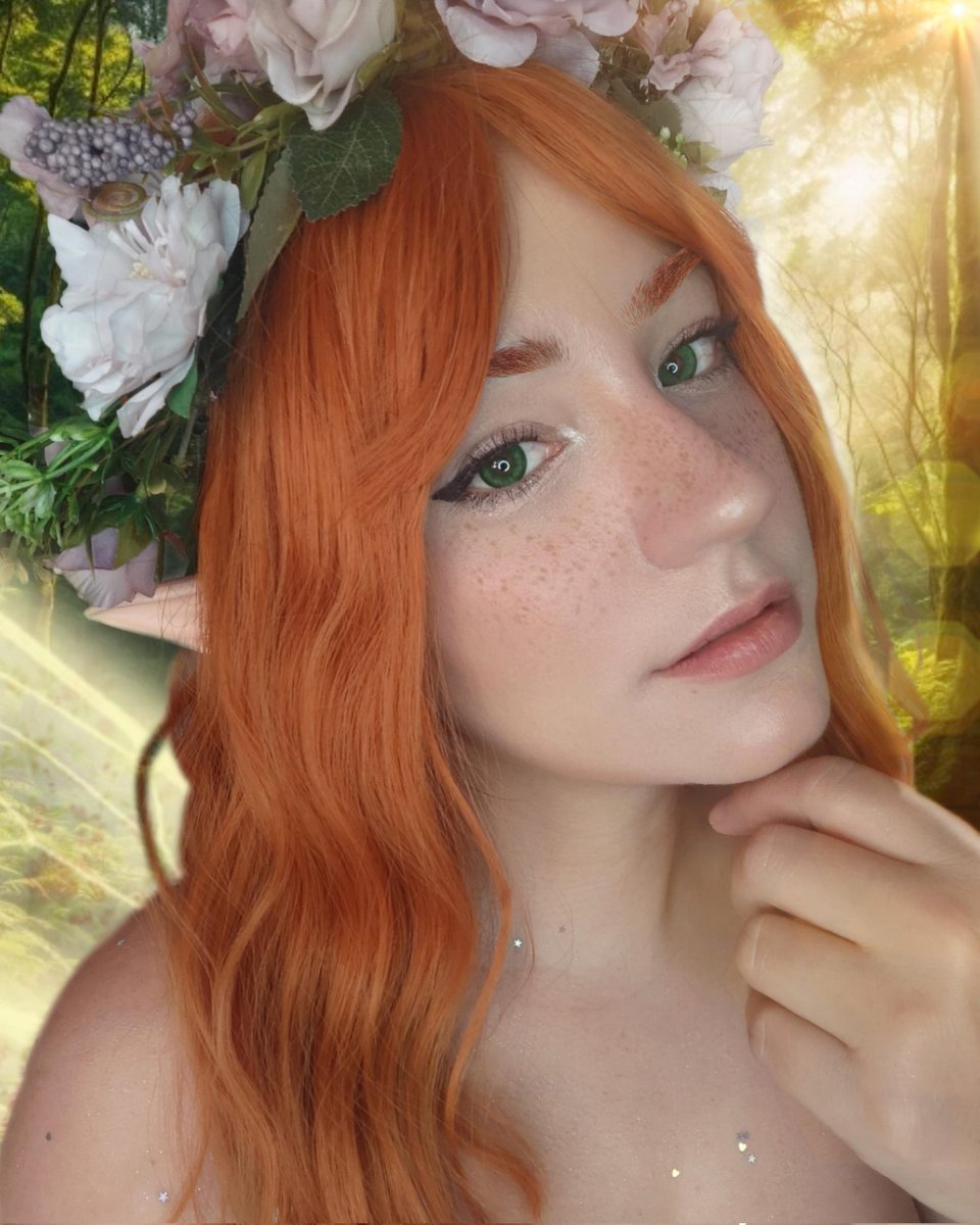 NekokoroMochi's tweet image. Algo pude hacer 🧡💚🧚🏻‍♀️
.
.
Próximamente en mi #of 
.
#hada #Cosplay #cosplayer #improvisacion #PhotoEditingChallenge  #pelinaranja
#girl #girlfairy
