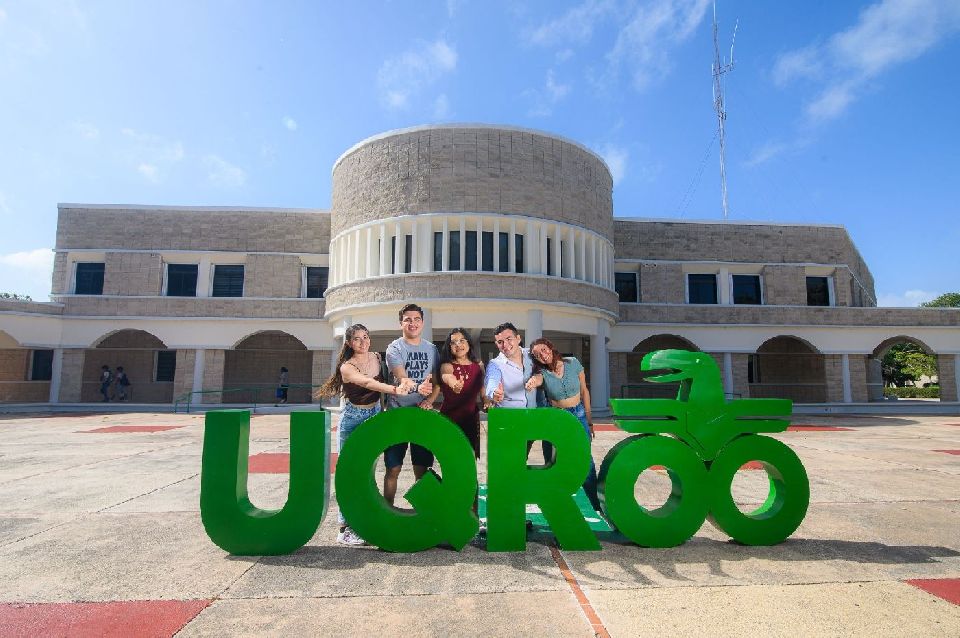 uqroo_mx's tweet photo. #SaladePrensa @uqroo_mx  En enero de 2025 iniciarán clases cuatro posgrados en UQRoo

https://t.co/eF3NFxdh6P https://t.co/i7h56Qkv1e