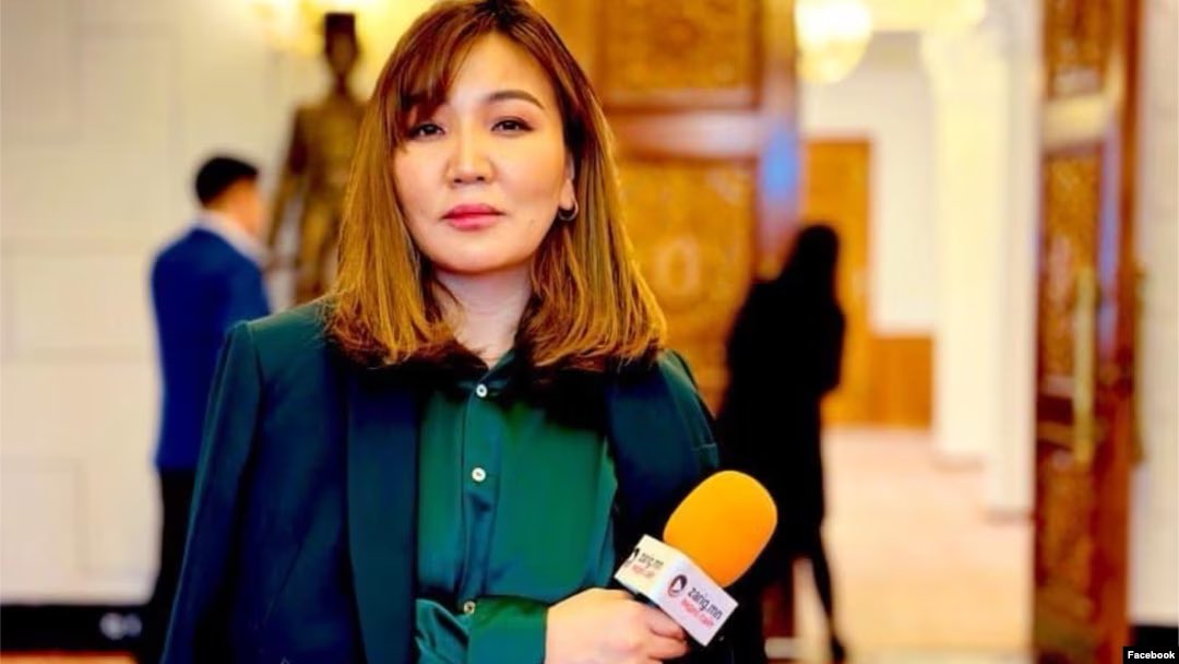 RSF_inter's tweet photo. #Mongolia: journalist Unurtsetseg Naran sentenced to 4 years and 9 months in prison. In a closed-door trial, she was found guilty of 5 trumped-up charges including spreading false information. She must be released! 

https://t.co/WyD2izDjWc https://t.co/KpHHsfARIb