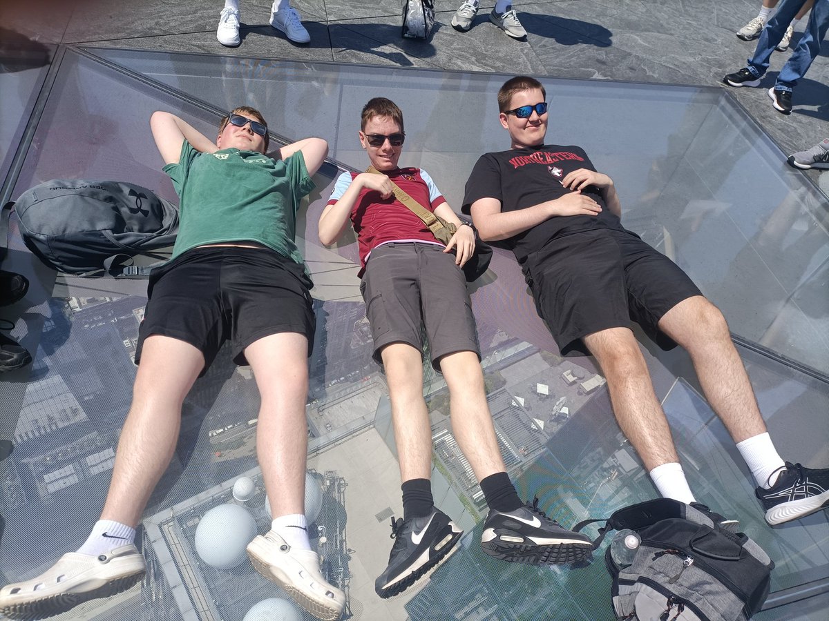 LHSSixthForm's tweet photo. Lying on the glass floor 🙈😲🙈 https://t.co/SUpMGcBAm7