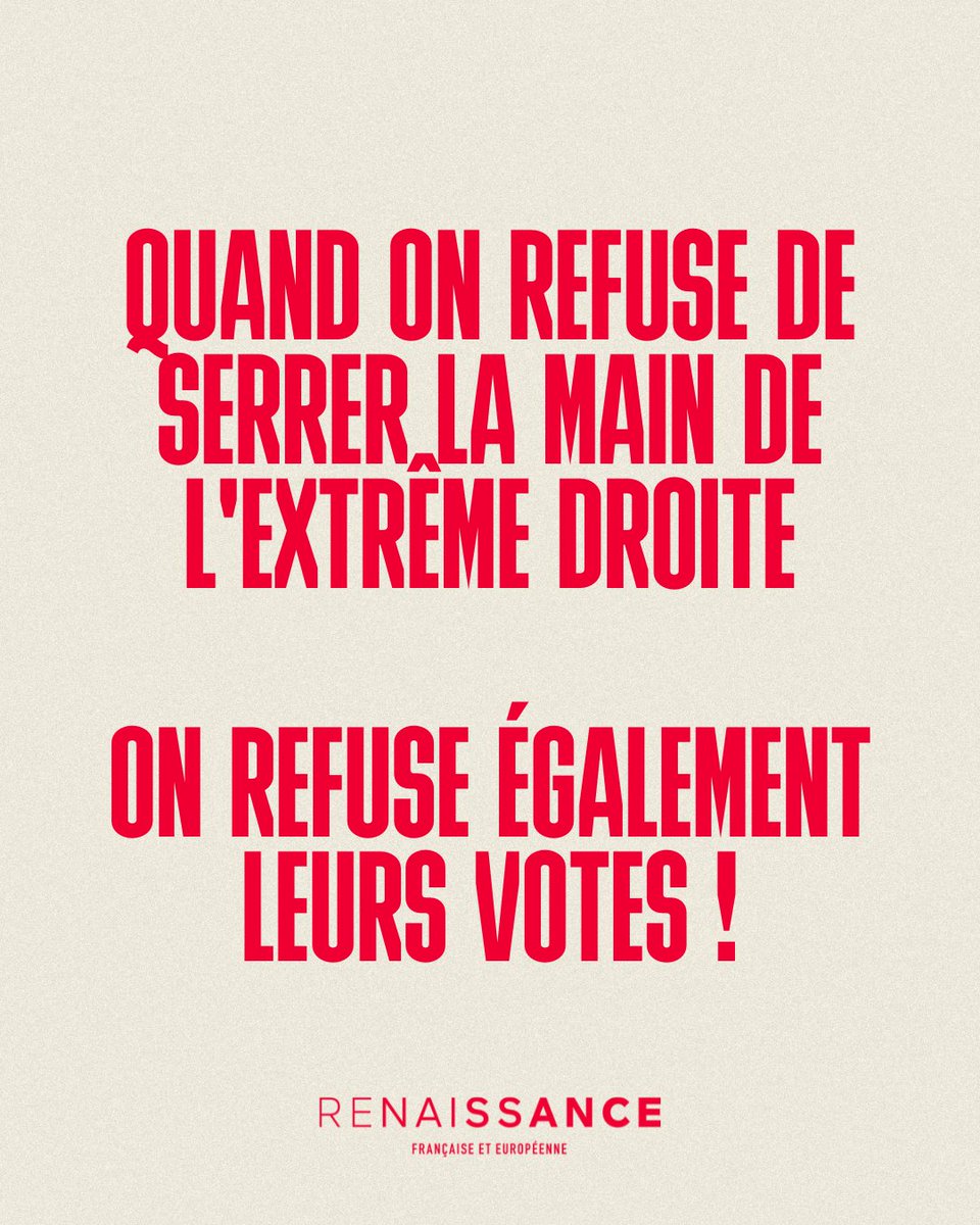 Renaissance's tweet photo. Deux élus de la France Insoumise ont été élus vice-présidents de l’Assemblée nationale avec les voix du Rassemblement national.

On ne s'allie pas honteusement avec l’extrême droite pour des postes. On la combat. https://t.co/objTEZkTQ8