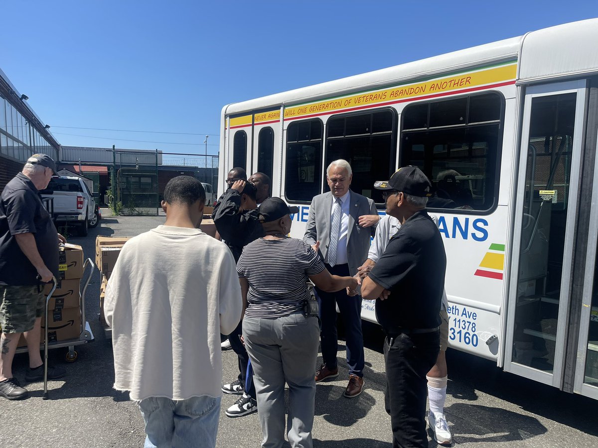 Robert Holden tweet media