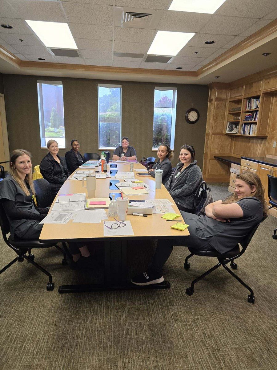 EARCANDYSANDYG's tweet image. What a week!  We outta here!!! Passed our exam and ready for on the job training ❤️ Lesss goooo!  #telemetry #telemetrytechs #rythms #rythmreaders #intraining #bonusjob #weekendwarrior #workhardplayhard