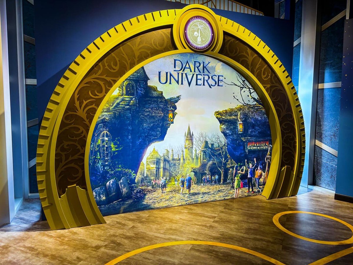 orlandowithco's tweet photo. The Epic Universe Preview Center was so fun to see! The scale model is impressive and overall the best way to describe it is epic 😂😁 Can’t wait to see it all in person!

📍 CityWalk at Universal Orlando Resort https://t.co/Bfeba0DUHo