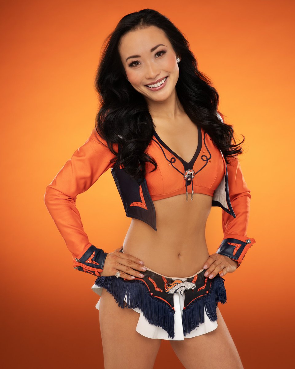 DBC_Yuna's tweet photo. YEAR 3 HEADSHOT 📸

So excited to spend this season with you #BroncosCountry 

#dbc2024
@BroncosCheer https://t.co/jpQ8keo5CL