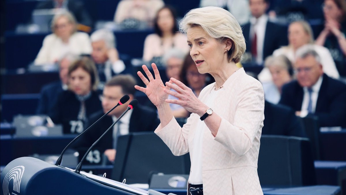 Now upgraded to a promise in the EU Commission President's application speech: "We will propose a Single Digital Booking and Ticketing Regulation, to ensure that Europeans can buy one single ticket on one single platform and get passengers’ rights for their whole trip."