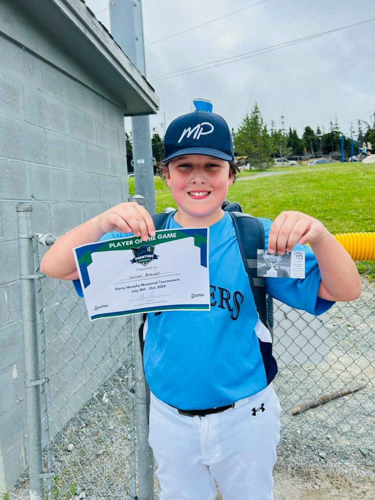 Jane4577's tweet photo. My boy got player of the game today. 10-9 win over the Caps! He's some boy. 💙🧢⚾️
#mountpearlblazers
UA13. https://t.co/BtrhCkdVDk