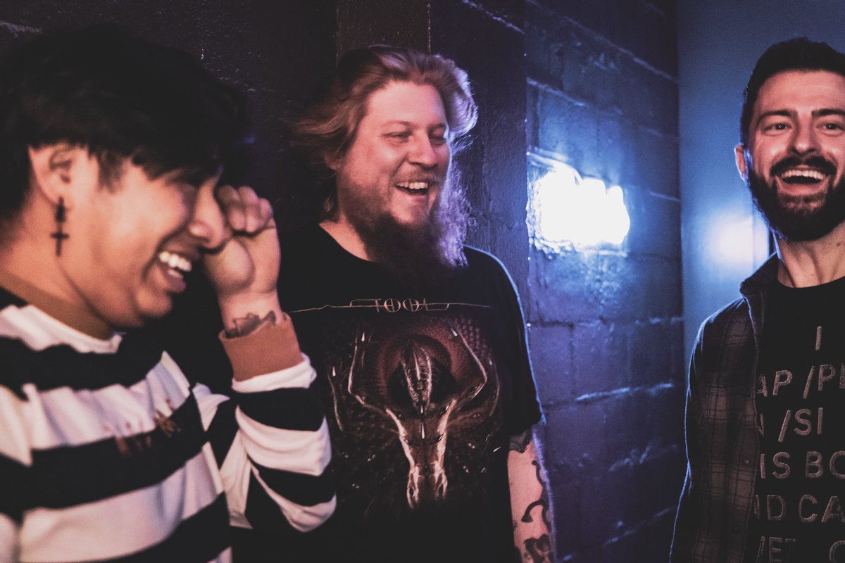 cigarettetreess's tweet photo. Band photo dump thanks to the super talented Alexandria Smith (https://t.co/LeFiu2ScuV)! New music coming soon! https://t.co/tgxN8JhGpO
