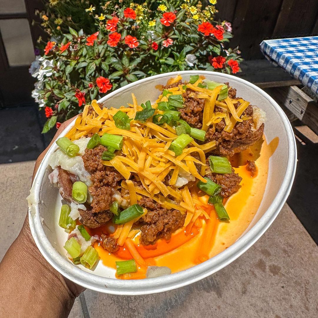 knotts's tweet photo. Are you hungry yet?🙈 🙊 #FlavorsofSummer

📷 @solandfam
📷 @eatseemagic https://t.co/pm6Fhfxz2r