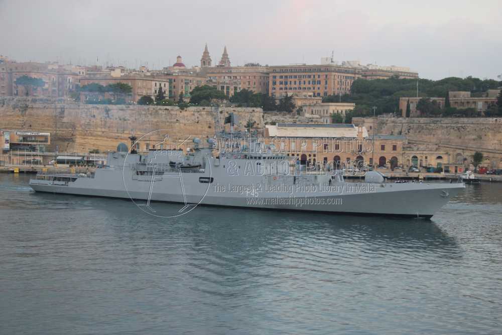 Shipguru's tweet photo. #IndianNavy #TalwarClass #frigate #INS_TEG F45 #leaving #grandharbourmalta - 30.05.2012 - https://t.co/nfgboxc3g3 - NO PHOTOS can be used or manipulated without our permission @Rich_Ships @ShipsInPics @Gibdan1 @key2med https://t.co/n0nzCzZcut