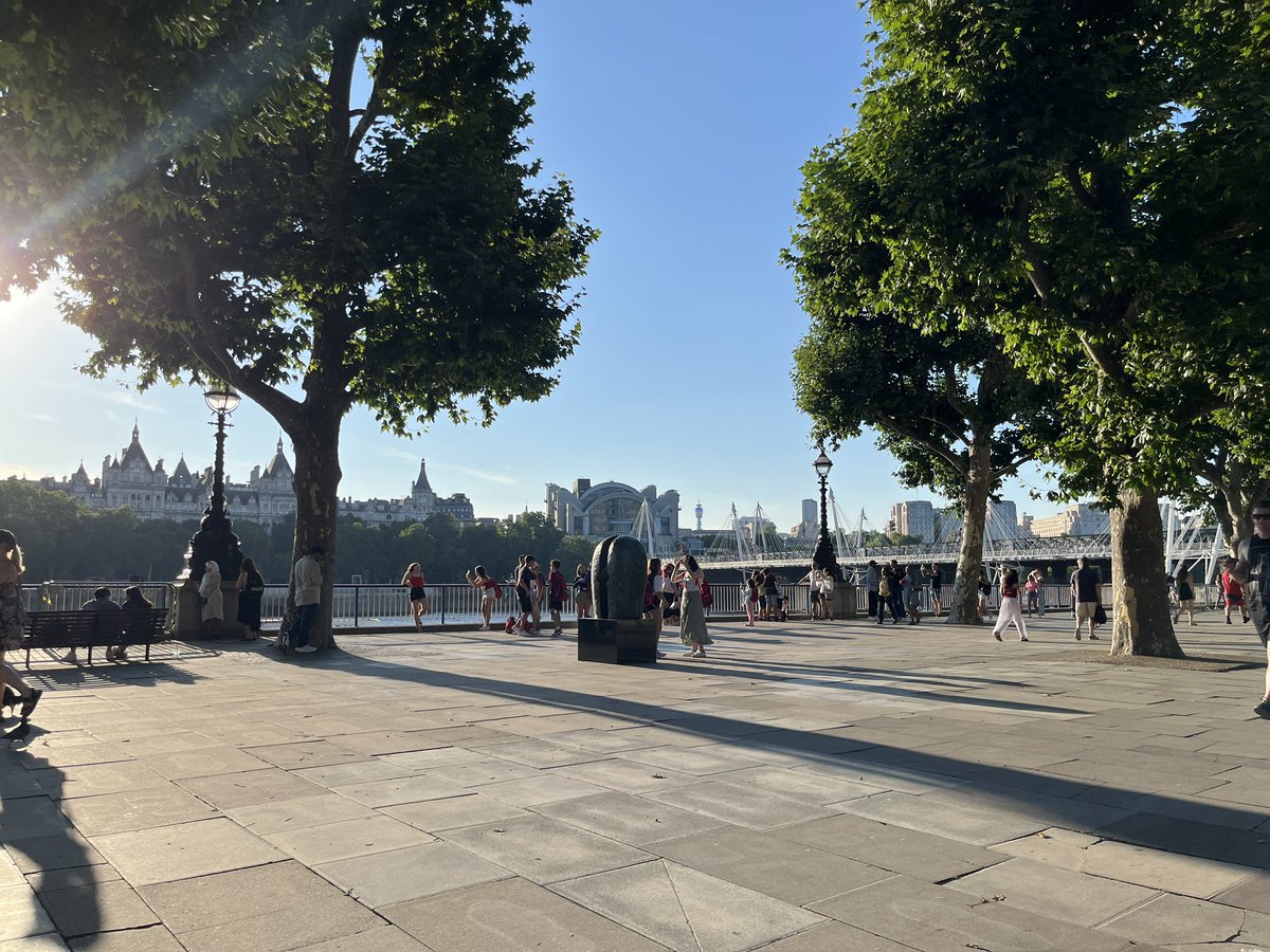 Not a bad place to be on a sunny Friday evening. Cocktails in the park on South Bank while Maxi meets the gang she’s going to be acting with this weekend.